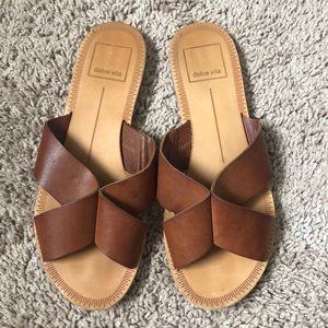 Dolce Vita Brown slide